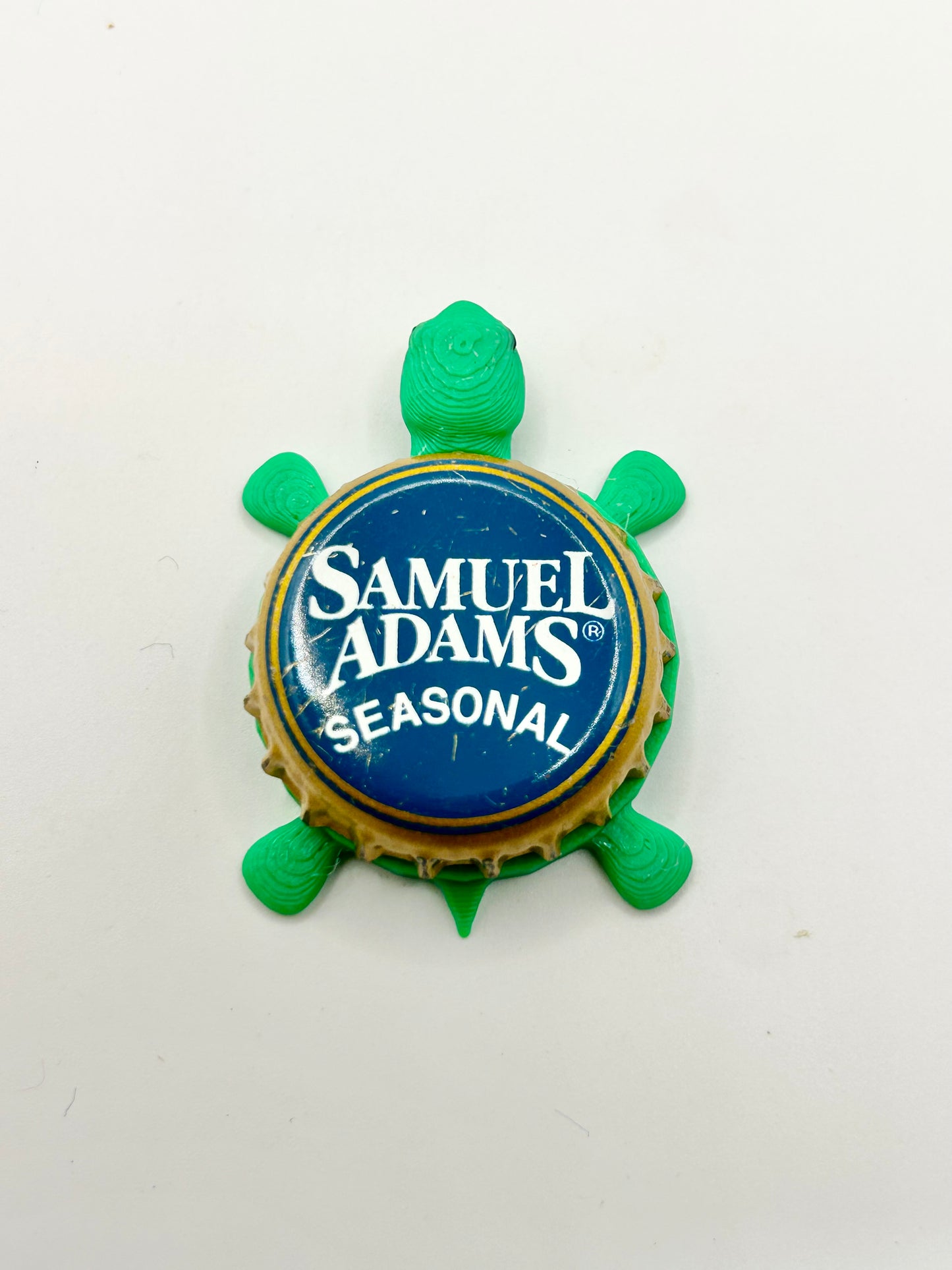 Sam Adams Seasonal (Gold Trim) - Bottle Cap Magnet Turtle
