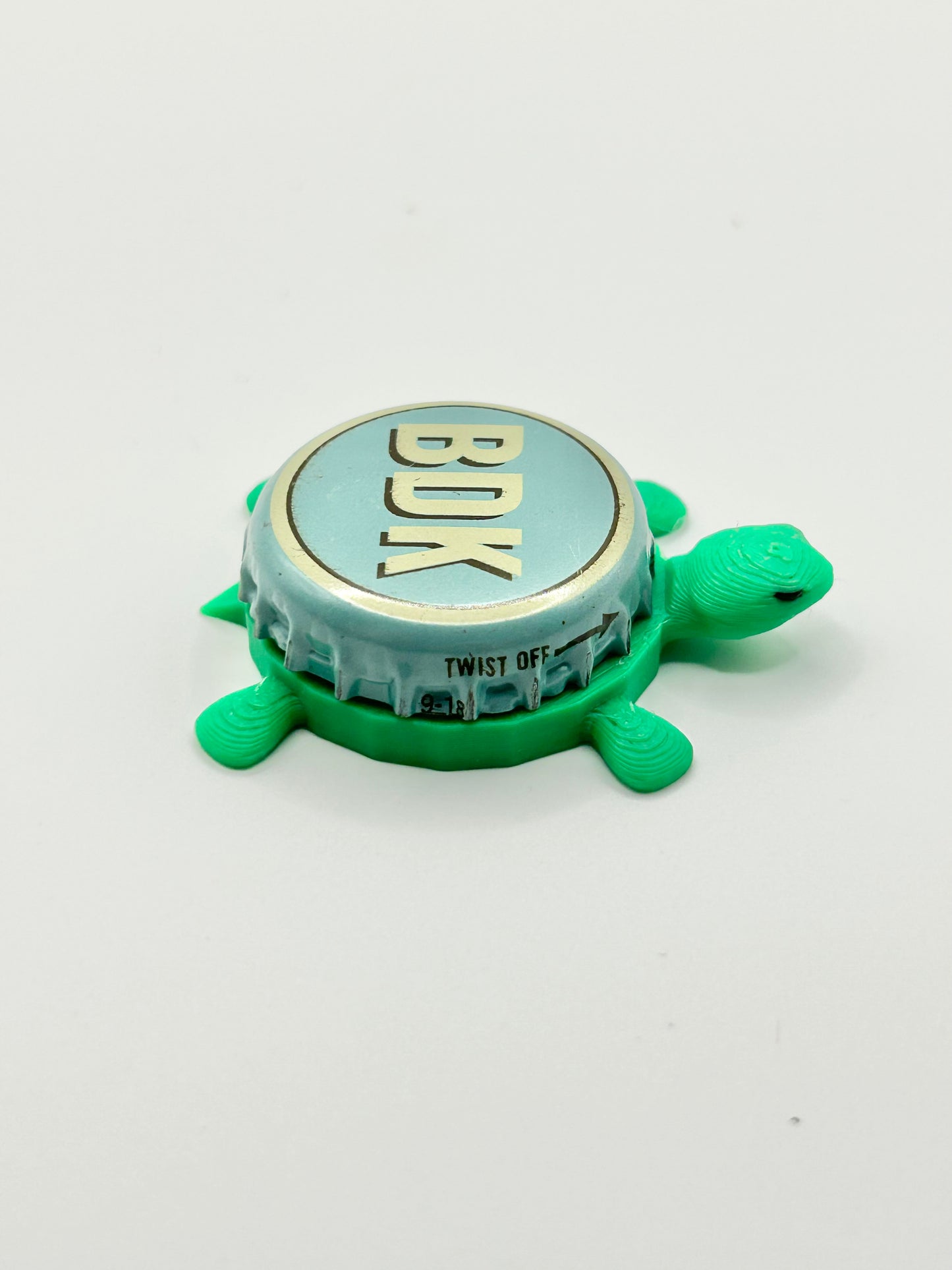 BDK Brew Dr. Kombucha (Blue) - Bottle Cap Magnet Turtle