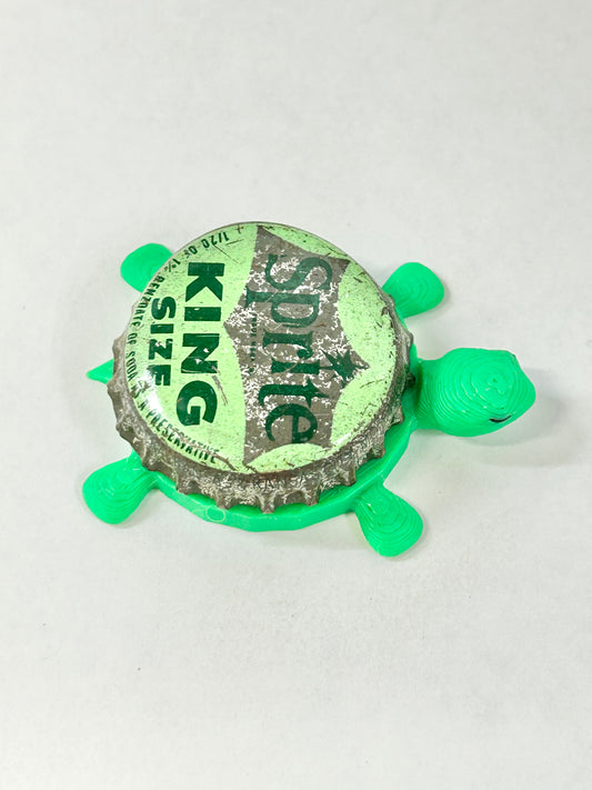 Sprite, King Size (Vintage) - Bottle Cap Magnet Turtle