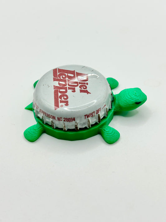 Diet Dr Pepper Soda - Bottle Cap Magnet Turtle