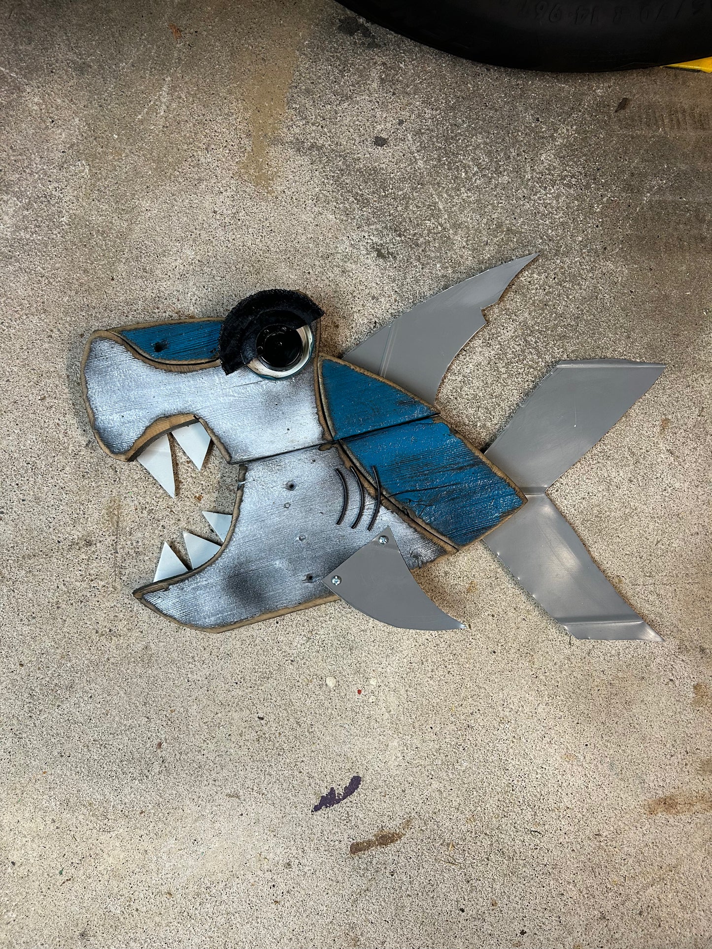 Chomps - Fish Wall Art (16”x16”) Shell Shocked Art