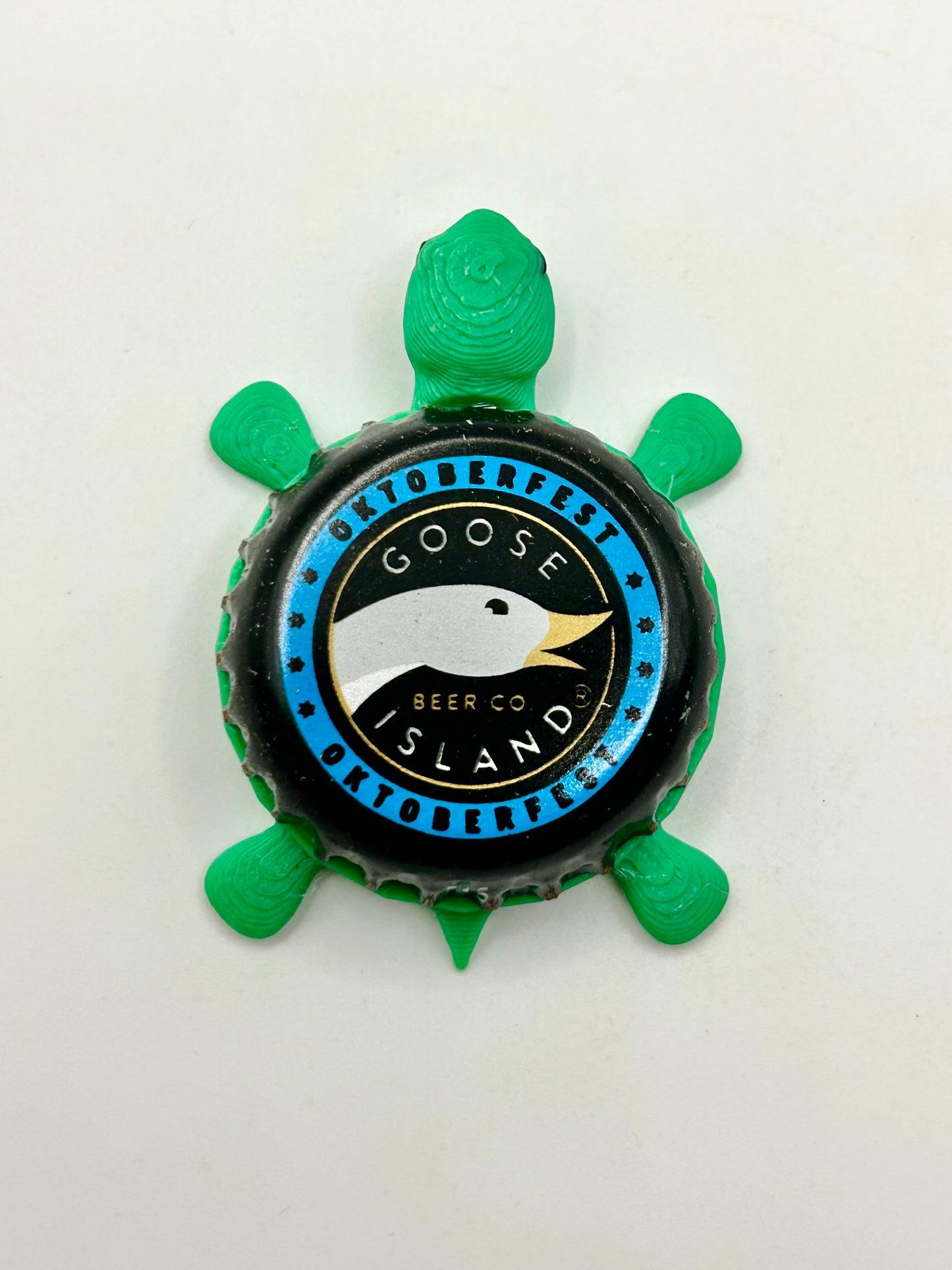 Goose Island Oktoberfest - Bottle Cap Magnet Turtle