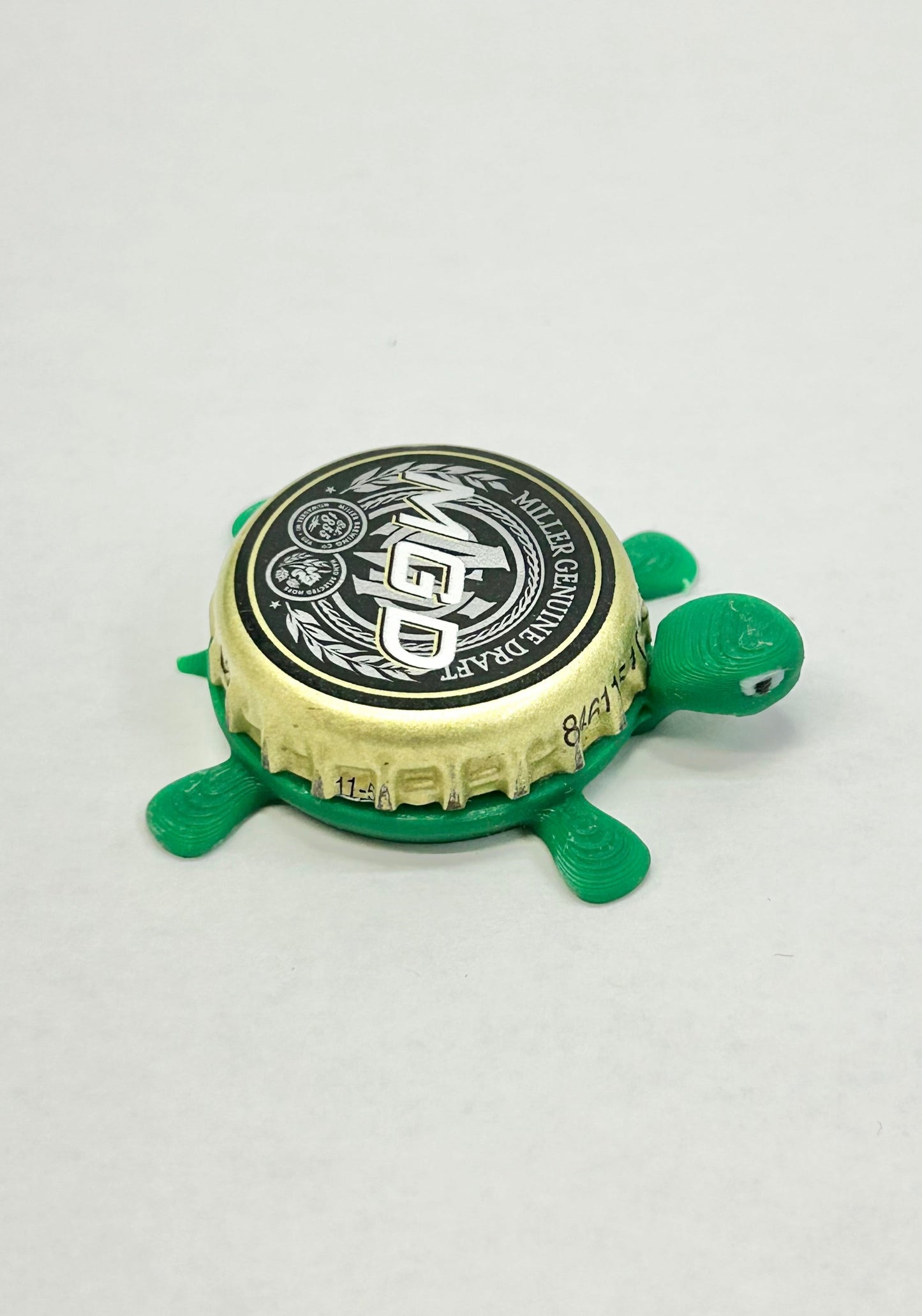 MGD Miller Genuine Draft - Bottle Cap Magnet Turtle