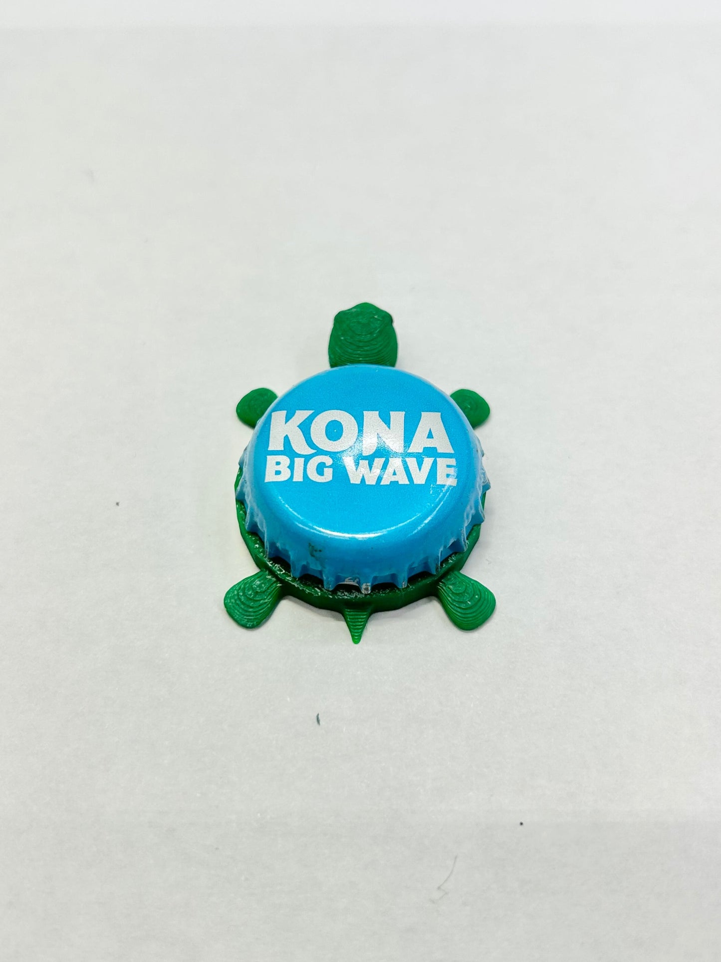 Kona Big Wave - Bottle Cap Magnet Turtle