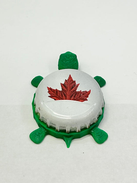 Molson Canadian Lager - Bottle Cap Magnet Turtle