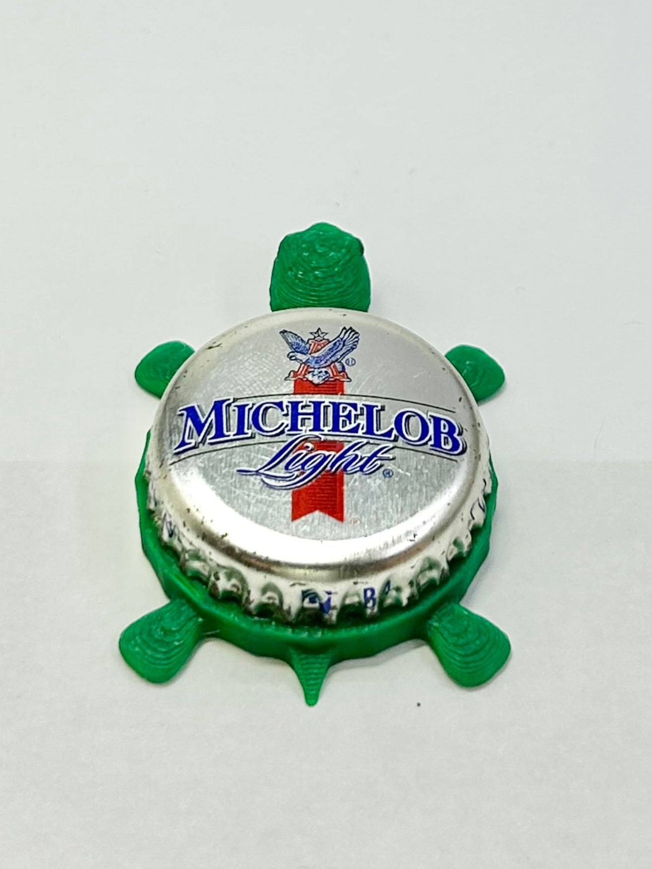 Michelob Light - Bottle Cap Magnet Turtle